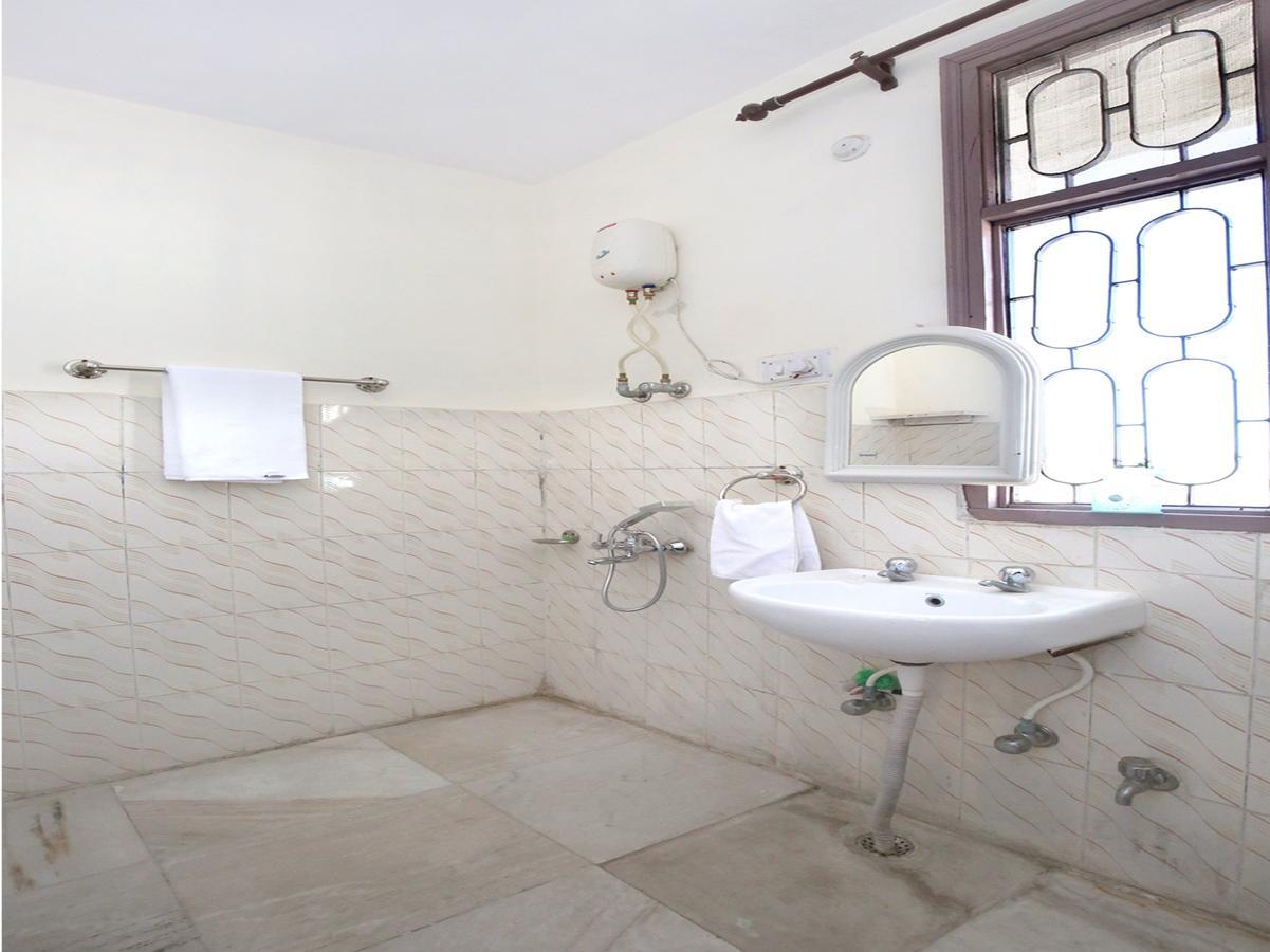 Elegant 3Bhk Abode In Shoghi, Shimla Apartment ภายนอก รูปภาพ