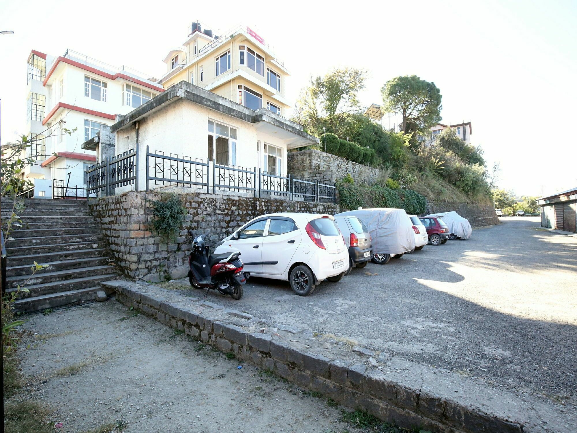 Elegant 3Bhk Abode In Shoghi, Shimla Apartment ภายนอก รูปภาพ