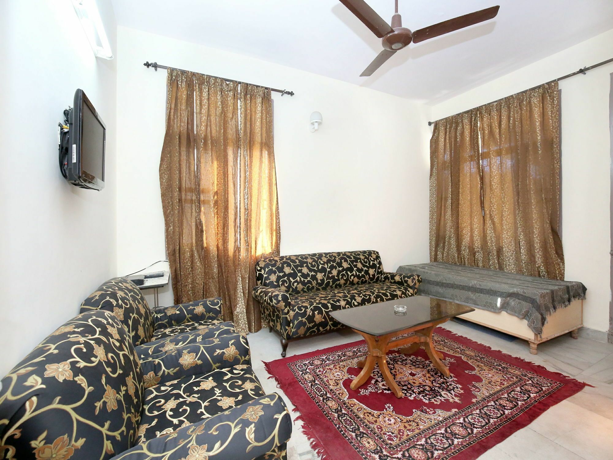 Elegant 3Bhk Abode In Shoghi, Shimla Apartment ภายนอก รูปภาพ